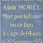 Mairie de Fourneville plaque Alain Morel