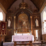 L'intérieur de l'église de Fourneville