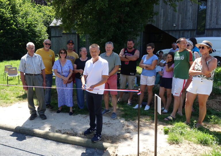 inauguration du terrain de petanque